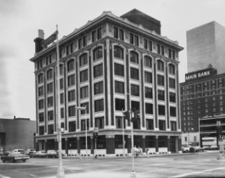Missouri, Kansas & Texas Trailway (Katy Building)